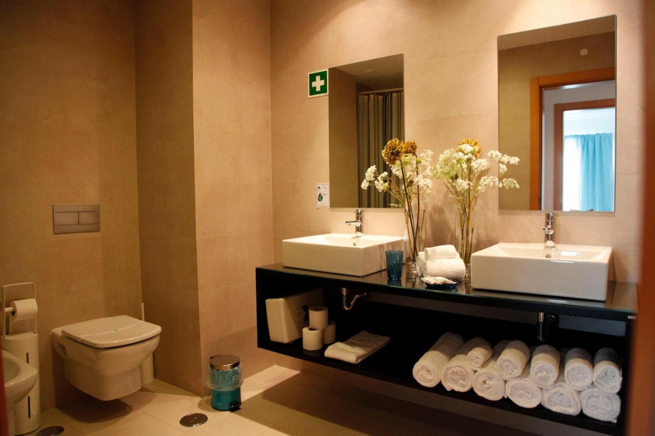 Rocha Tower - 8b *